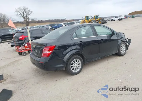 2020 Chevrolet Sonic Fwd Lt z USA, uszkodzony, nr VIN 1G1JD5SB4L4137825